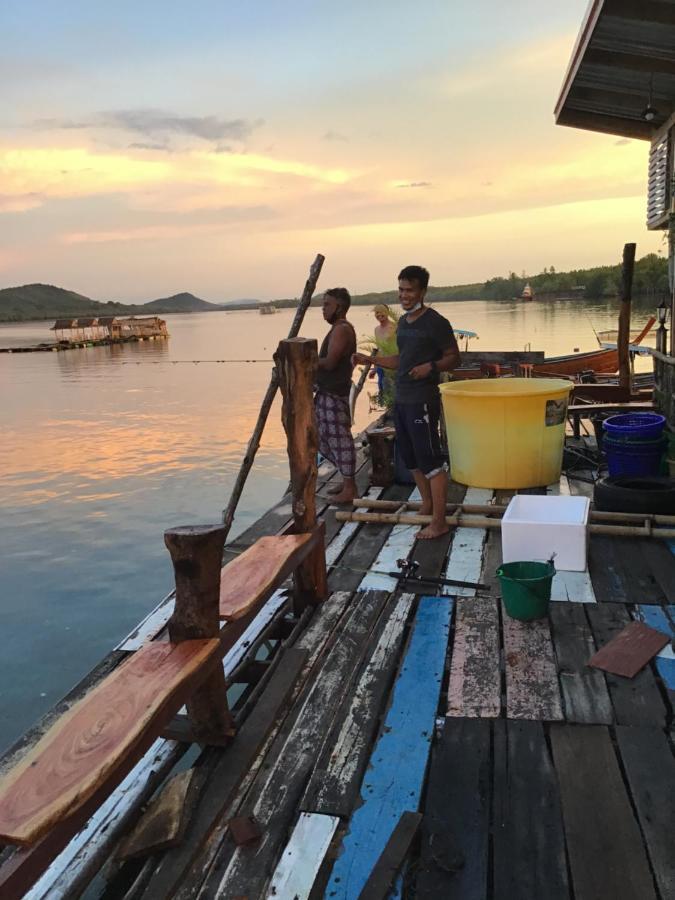 Homestay&Chaoleyseafoodrestaurant Ko Pu Luaran gambar